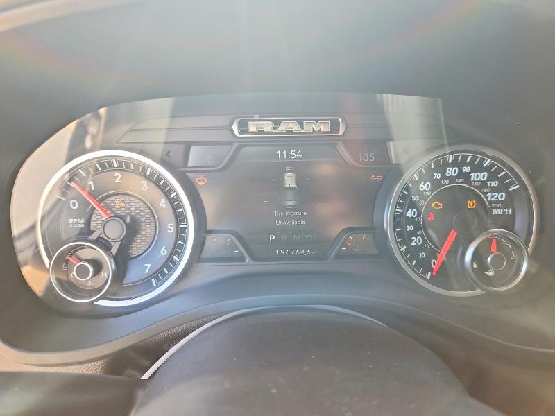 Photo 9 from auction – 2019 RAM 1500 with VIN 1C6RREFT0KN548881