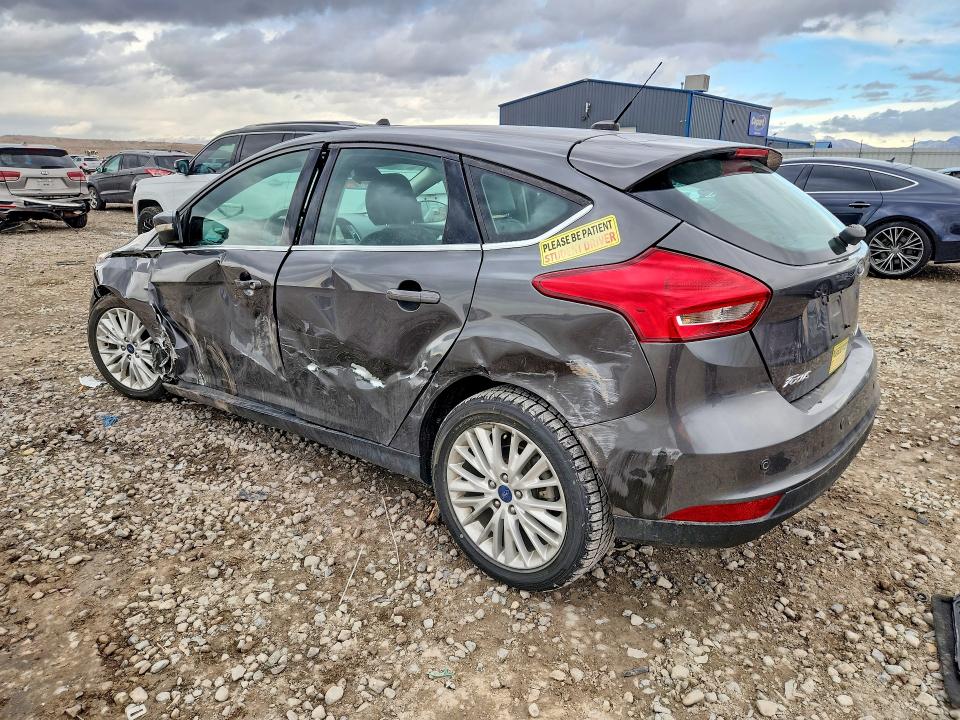 Photo 2 from auction – 2017 FORD FOCUS with VIN 1FADP3N2XHL343049