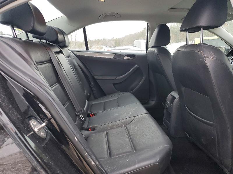 Photo 10 from auction – 2017 VOLKSWAGEN JETTA SE with VIN 3VWDB7AJ1HM293974