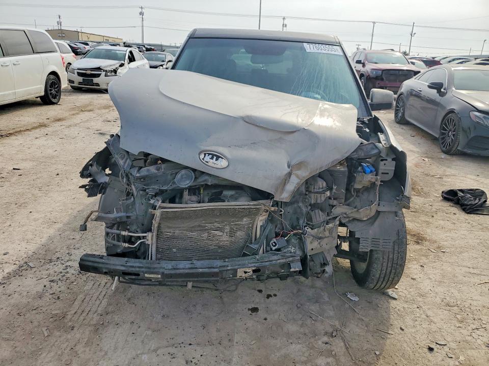 Photo 5 from auction – 2011 KIA SOUL with VIN KNDJT2A20B7230798