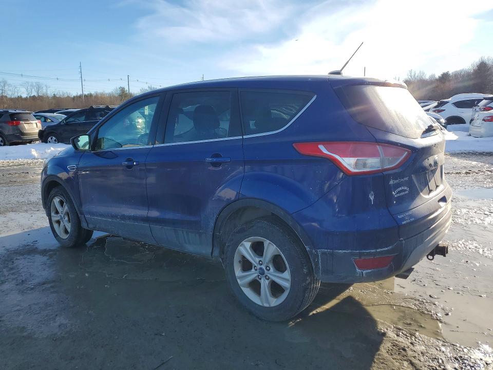 Photo 2 from auction – 2016 FORD ESCAPE with VIN 1FMCU9G91GUC47987