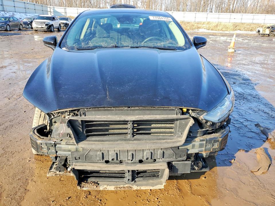 Photo 5 from auction – 2020 FORD FUSION with VIN 3FA6P0HDXLR248201