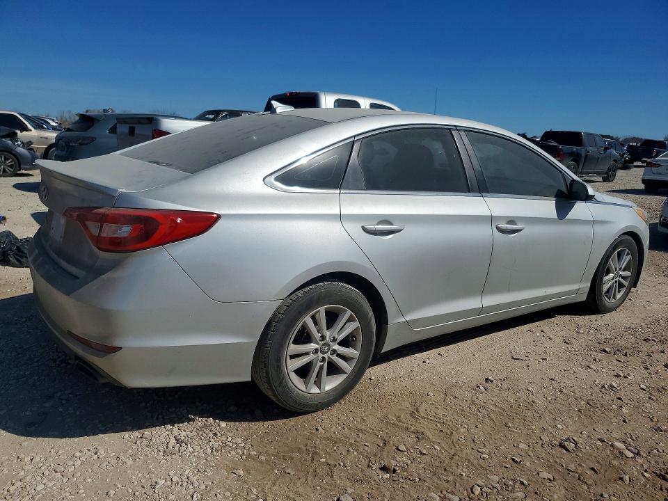Photo 3 from auction – 2016 HYUNDAI SONATA with VIN 5NPE24AF1GH307104