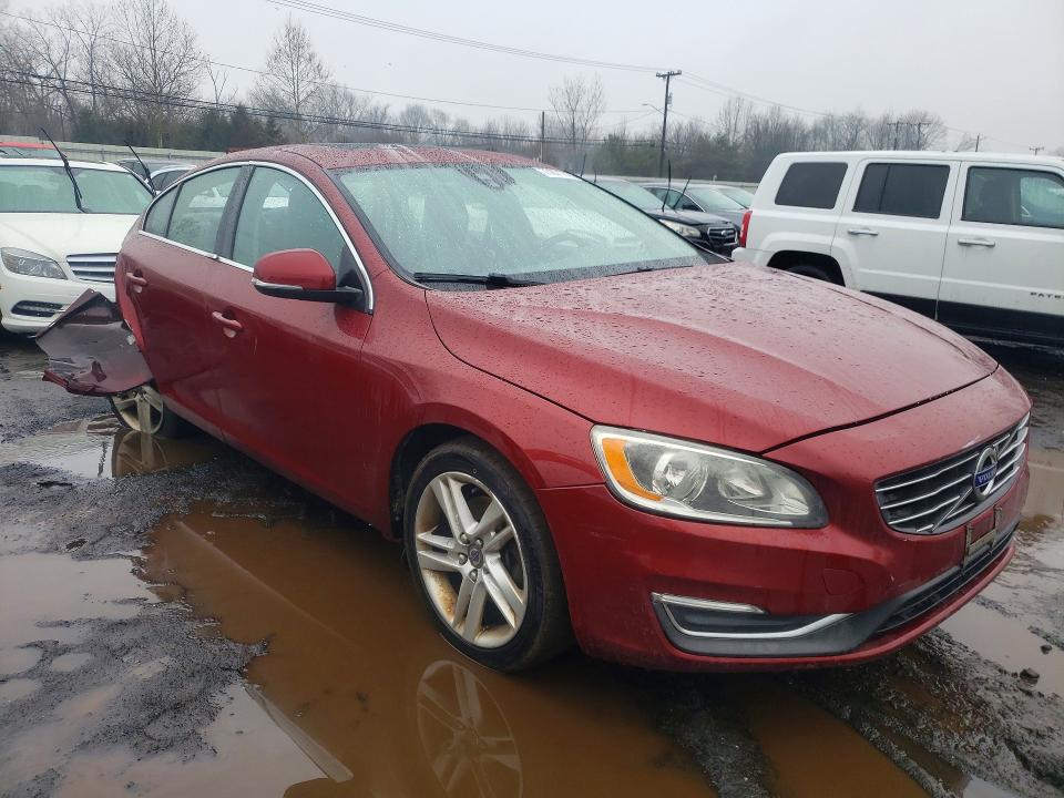 Photo 4 from auction – 2015 VOLVO S60 with VIN YV126MFK7F1357227