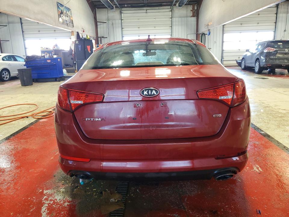 Photo 6 from auction – 2011 KIA OPTIMA with VIN KNAGM4A75B5134964