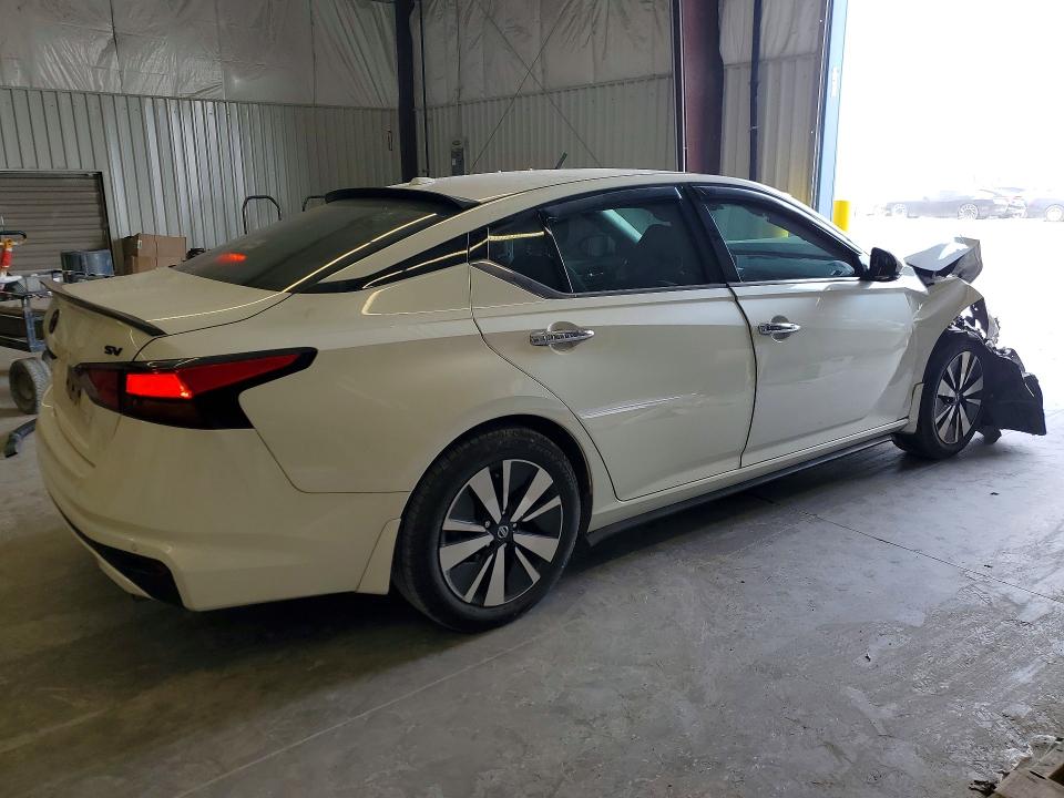 Photo 3 from auction – 2019 NISS ALTIMA with VIN 1N4BL4DV0KC210134