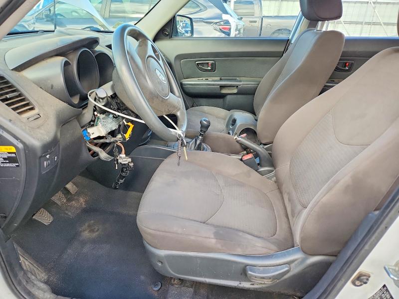 Photo 7 from auction – 2011 KIA SOUL with VIN KNDJT2A16B7267281