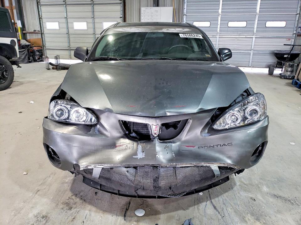 Photo 5 from auction – 2004 PONTIAC GRAND PRIX with VIN 2G2WS522941291435