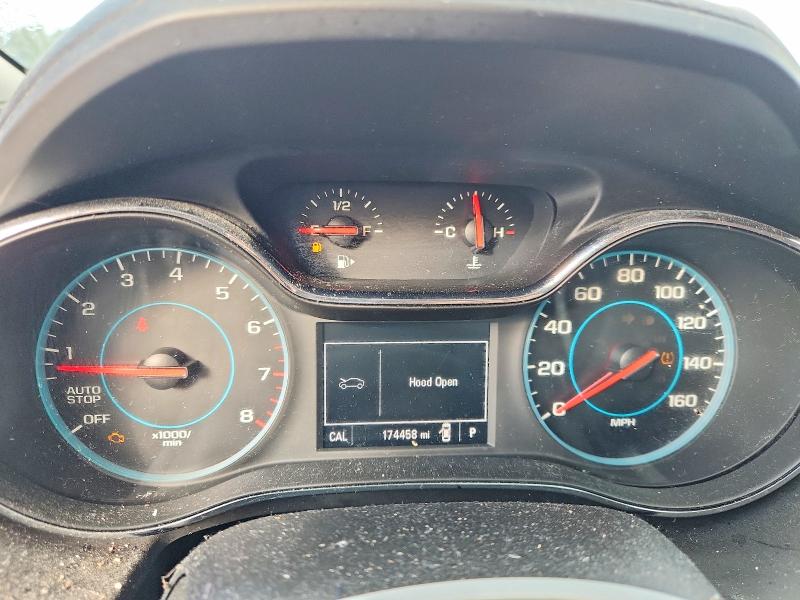Photo 9 from auction – 2017 CHEVROLET CRUZE with VIN 1G1BE5SM2H7124693