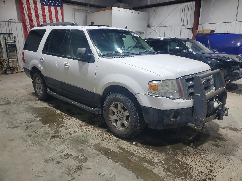 Photo 4 from auction – 2014 FORD EXPEDITION with VIN 1FMJU1G57EEF47871