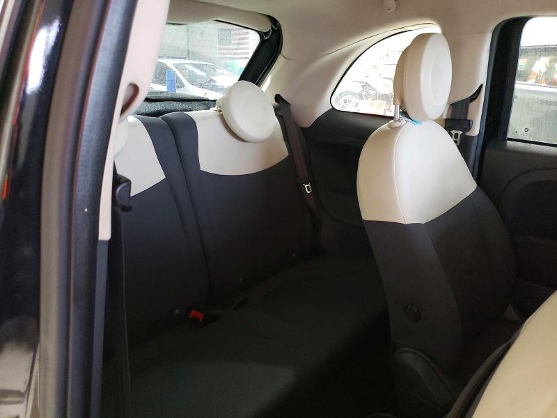 Photo 10 from auction – 2015 FIAT 500 POP with VIN 3C3CFFAR7FT689742