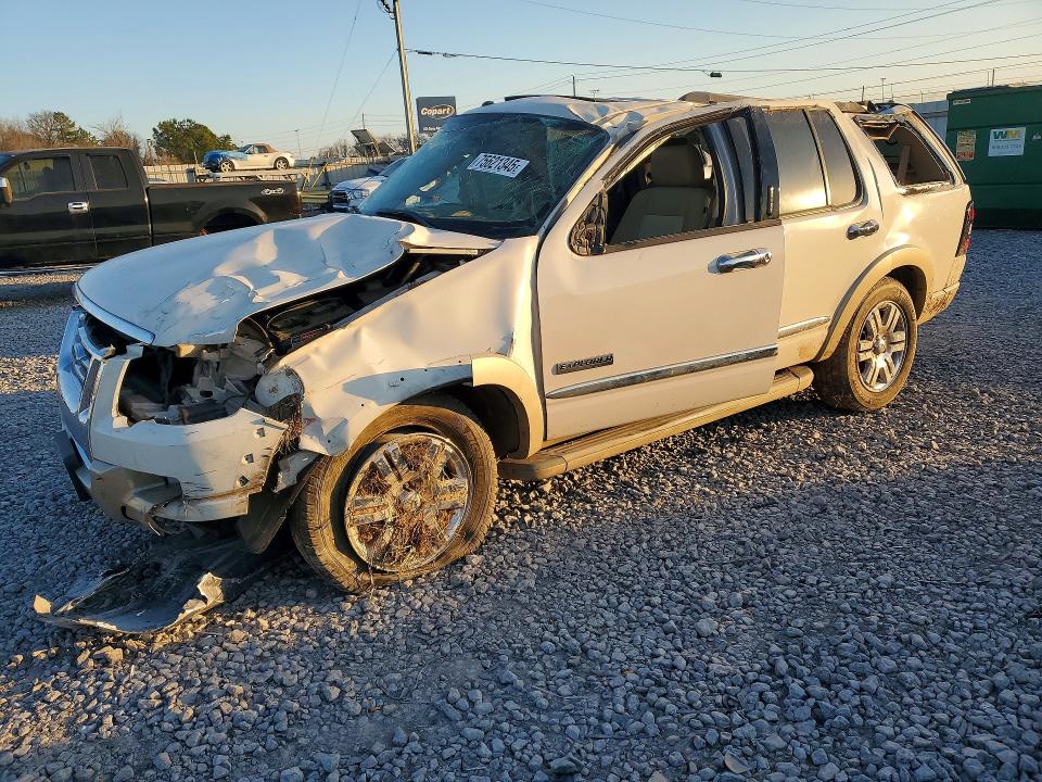 FORD EXPLORER 2008 with VIN 1FMEU64EX8UA58782 - Photo from auction