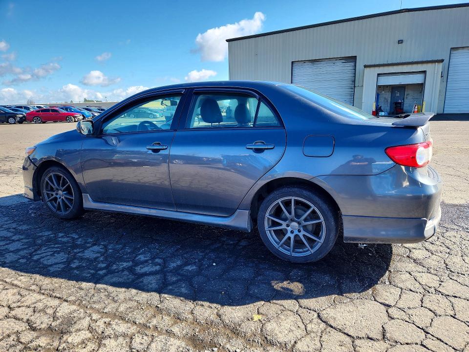 Photo 2 from auction – 2013 TOYOTA COROLLA with VIN 2T1BU4EE3DC106804
