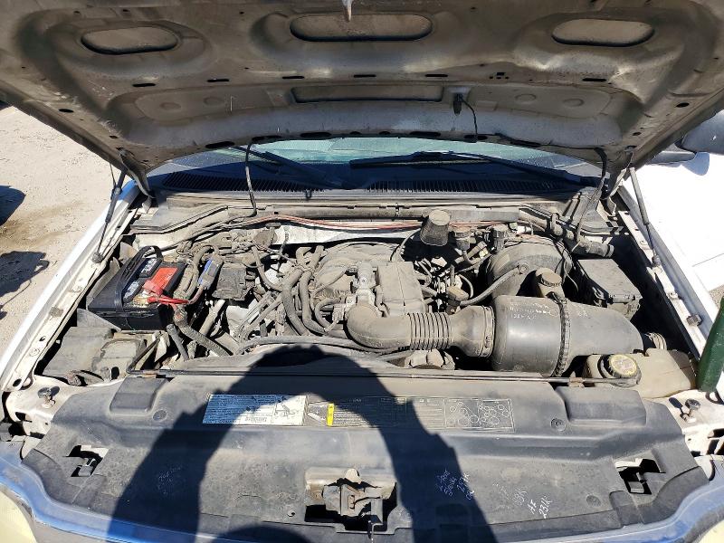 Photo 11 from auction – 2003 FORD F150 with VIN 1FTRX17223NB92206
