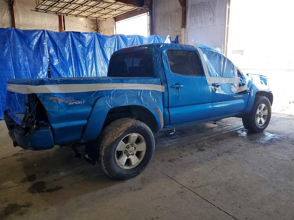 Photo 3 from auction – 2011 TOYOTA TACOMA with VIN 3TMLU4EN3BM067902