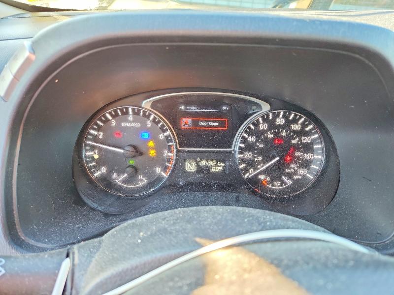 Photo 9 from auction – 2013 NISSAN PATHFINDER with VIN 5N1AR2MN6DC606379