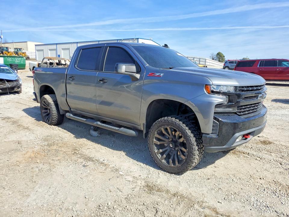 Photo 4 from auction – 2020 CHEVROLET SILVERADO with VIN 3GCPYFED2LG305537