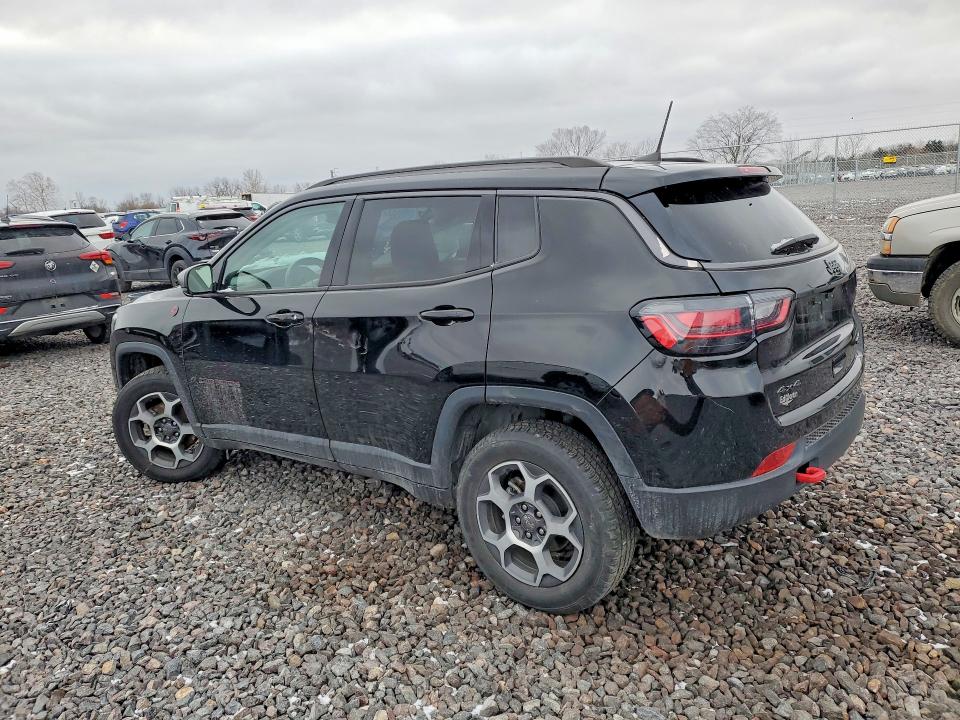 Photo 2 from auction – 2022 JEEP COMPASS with VIN 3C4NJDDB3NT168795