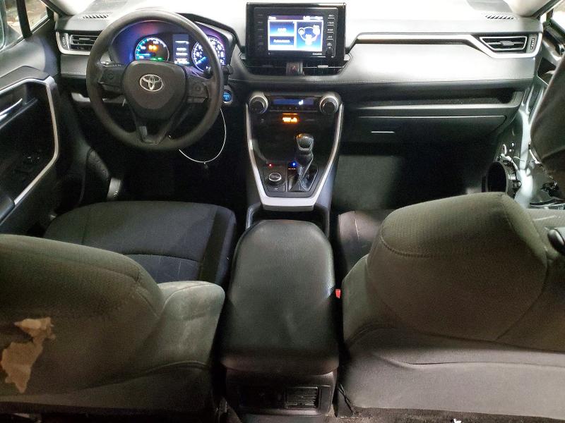Photo 8 from auction – 2021 TOYOTA RAV4 XLE with VIN 2T3RWRFV6MW112901