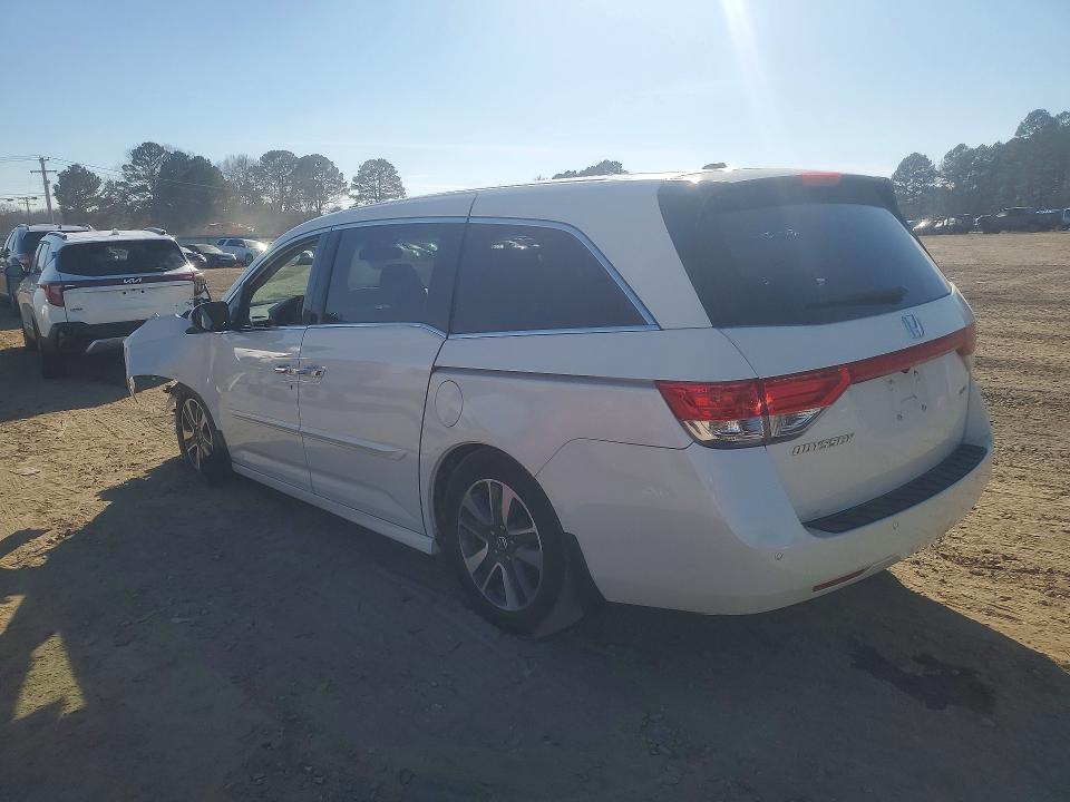Photo 2 from auction – 2016 HONDA ODYSSEY with VIN 5FNRL5H97GB037380
