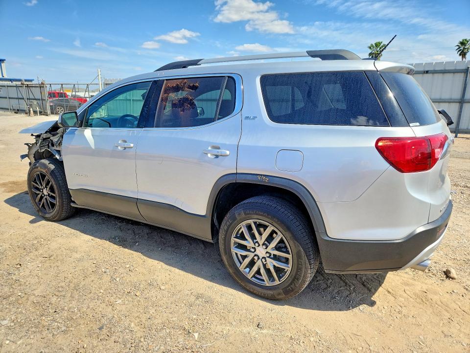 صورة رقم 2 من المزاد - 2018 GMC ACADIA مع VIN 1GKKNULS0JZ116749