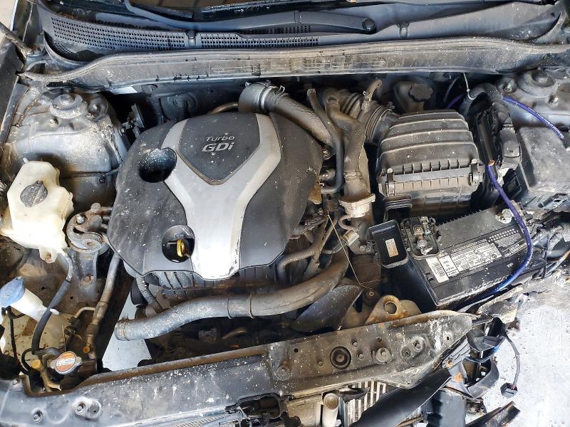 Photo 11 from auction – 2011 HYUNDAI SONATA with VIN 5NPEC4AB4BH186975