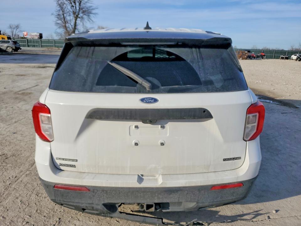 Photo 6 from auction – 2023 FORD EXPLORER with VIN 1FM5K8AB5PGA04640