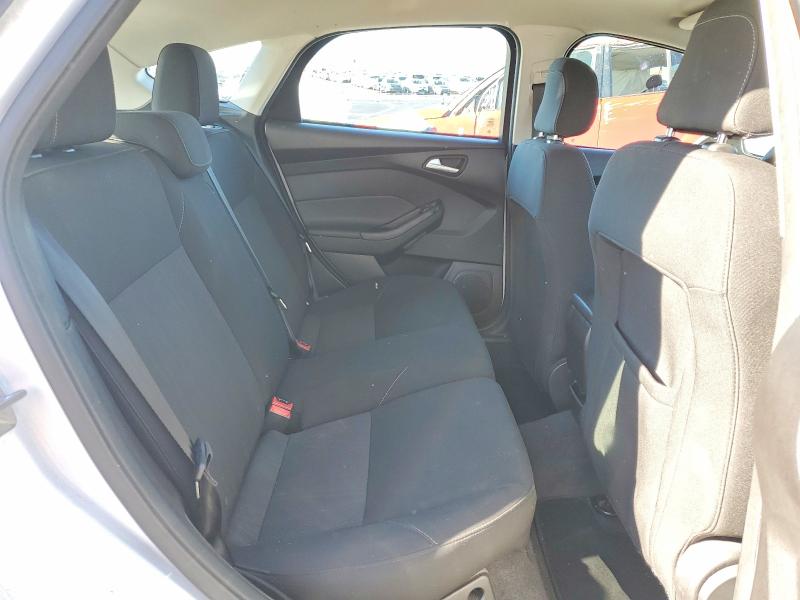 Photo 10 from auction – 2018 FORD FOCUS SE with VIN 1FADP3K21JL237230