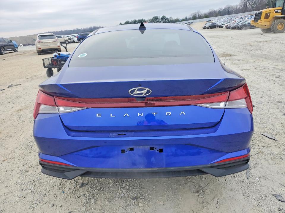 Photo 6 from auction – 2023 HYUNDAI ELANTRA with VIN KMHLL4AG4PU596090