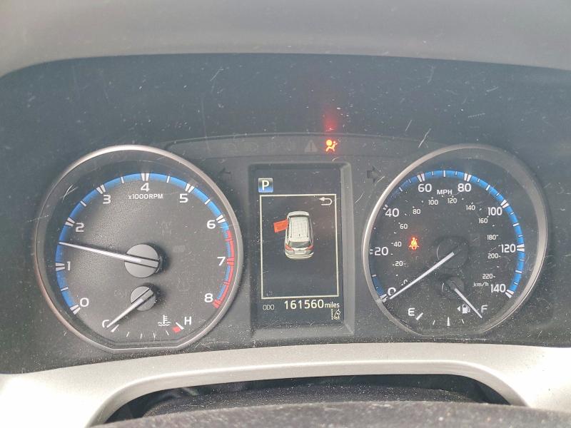 Photo 9 from auction – 2018 TOYOTA RAV4 with VIN 2T3ZFREV3JW465674