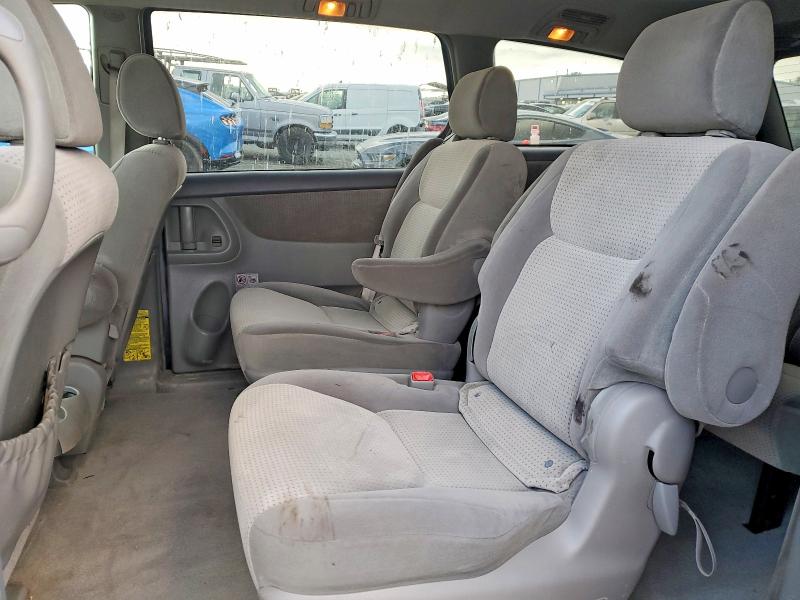 صورة رقم 11 من المزاد - 2007 TOYOTA SIENNA مع VIN 5TDZK23C47S071454