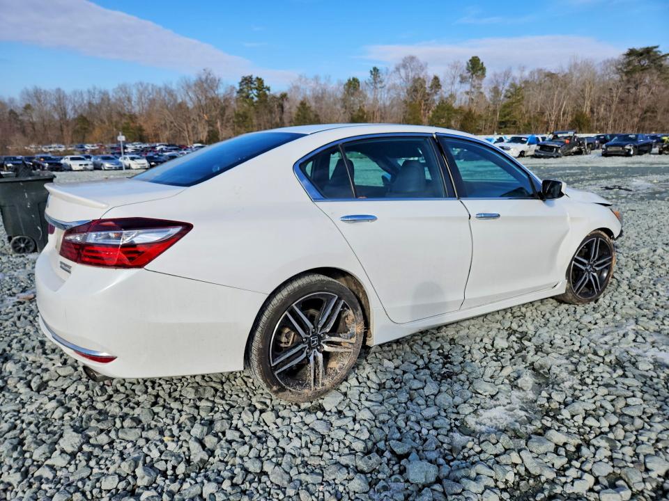 Photo 3 from auction – 2017 HONDA ACCORD with VIN 1HGCR2F11HA079751