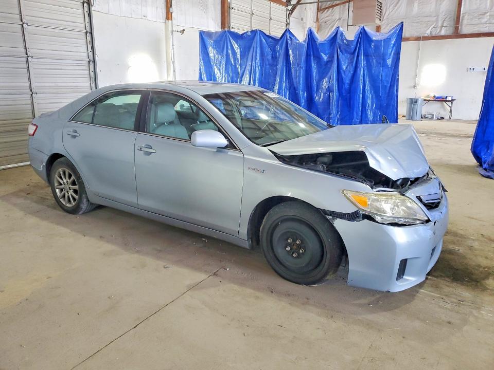 Photo 4 from auction – 2011 TOYOTA CAMRY with VIN 4T1BB3EK3BU131526