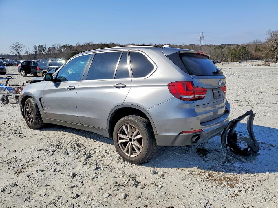 Photo 2 from auction – 2015 BMW X5 XDRIVE3 with VIN 5UXKR0C56F0K65681