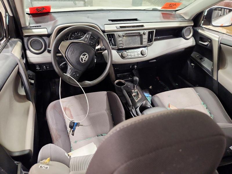 Photo 8 from auction – 2015 TOYOTA RAV4 XLE with VIN 2T3WFREV2FW197212