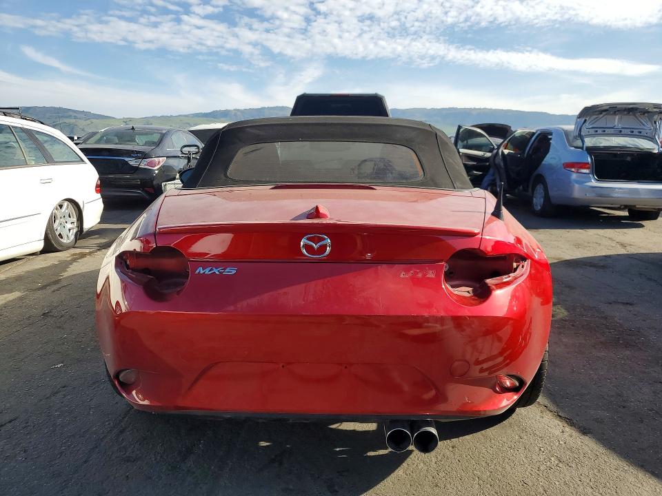 Photo 6 from auction – 2016 MAZDA MX-5 MIATA with VIN JM1NDAD72G0102028