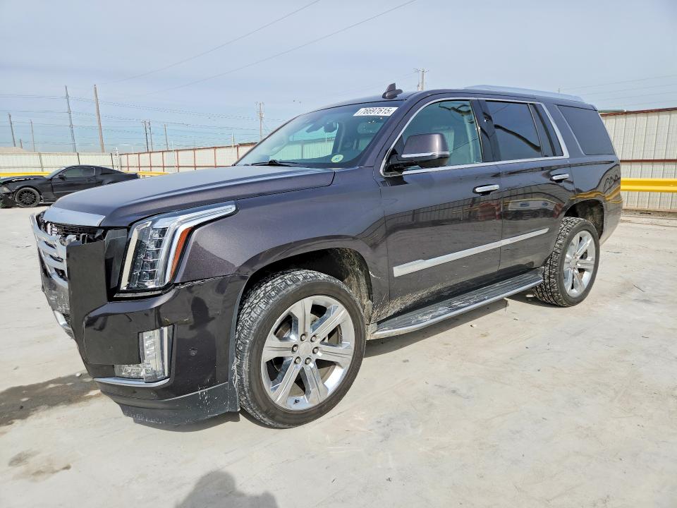 CADILLAC ESCALADE 2018 with VIN 1GYS3CKJ1JR379475 - Photo from auction