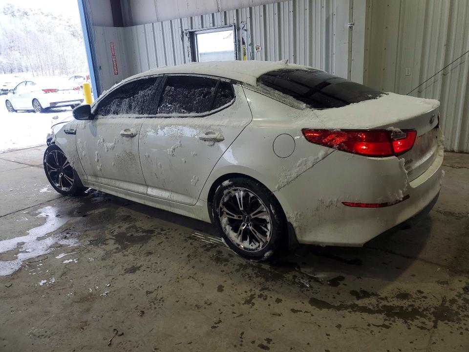 Photo 2 from auction – 2015 KIA OPTIMA with VIN KNAGM4A74F5559243
