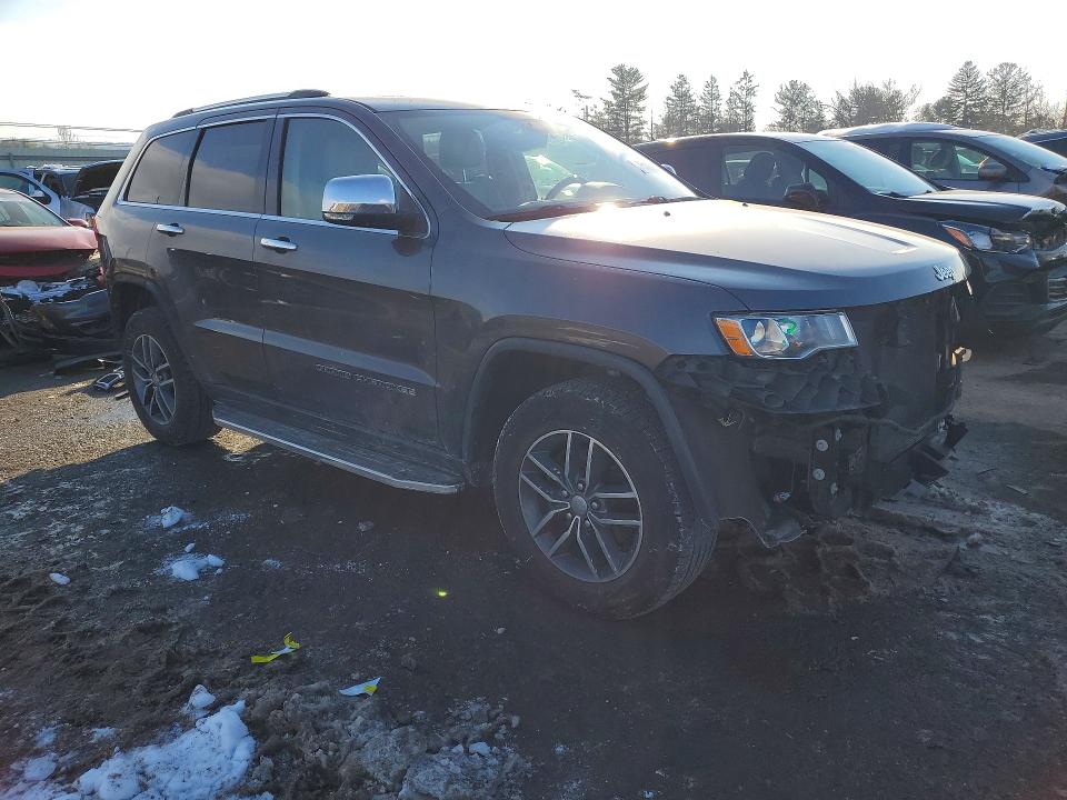 Photo 4 from auction – 2017 JEEP GRAND CHER with VIN 1C4RJFBG0HC765057