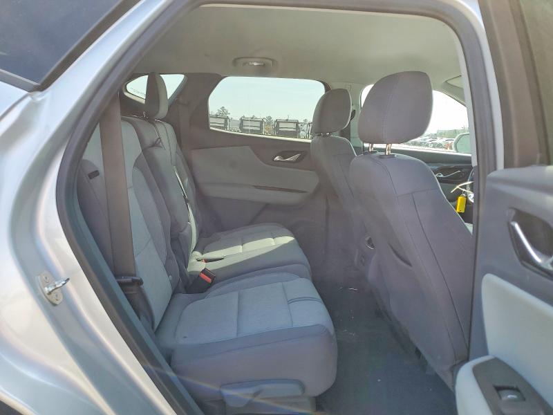 Photo 11 from auction – 2020 CHEVROLET BLAZER with VIN 3GNKBBRAXLS688474