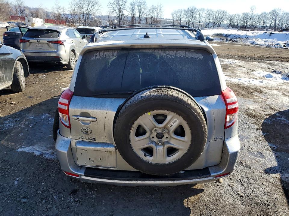 Photo 6 from auction – 2011 TOYOTA RAV4 LIMIT with VIN 2T3DK4DV4BW061066