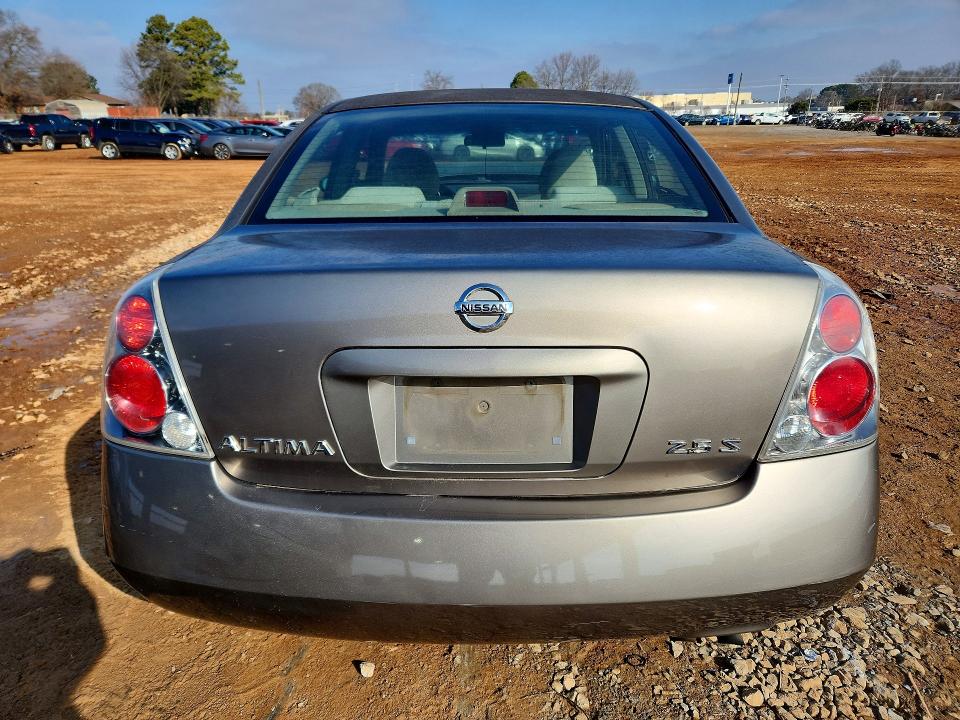 Photo 6 from auction – 2006 NISSAN ALTIMA with VIN 1N4AL11D26C131902