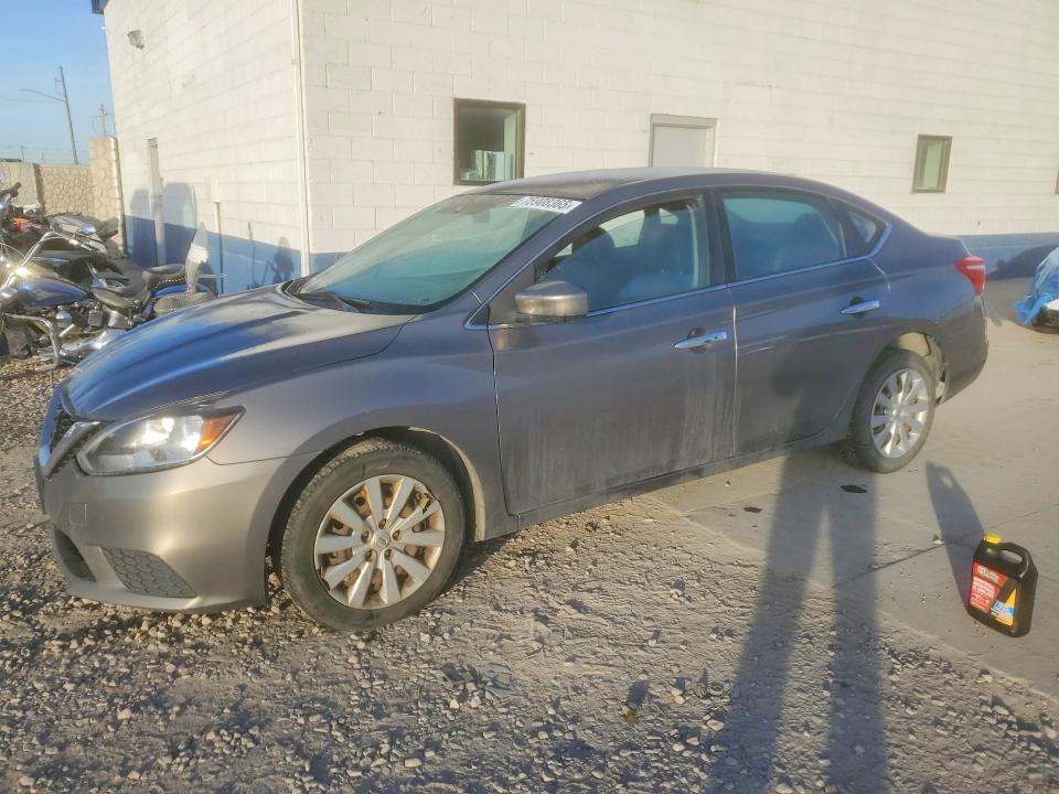 NISSAN SENTRA S 2016 with VIN 3N1AB7AP1GL640091 - Photo from auction