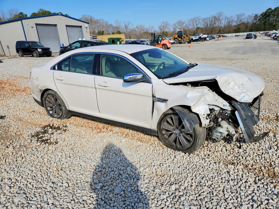 Photo 4 from auction – 2011 FORD TAURUS with VIN 1FAHP2FW5BG100830