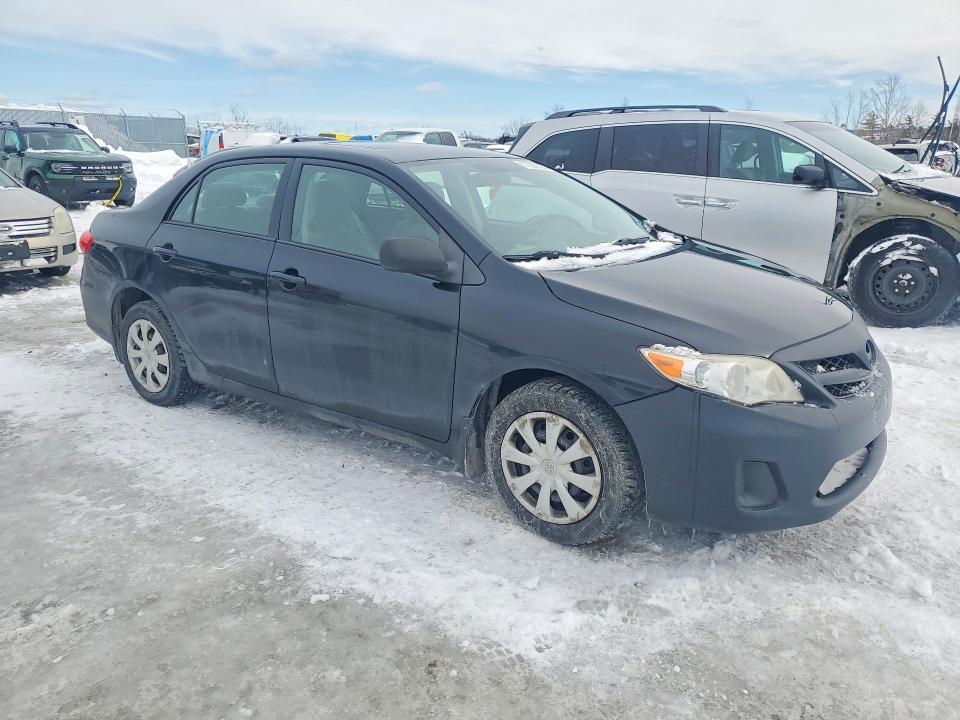 Photo 4 from auction – 2013 TOYOTA COROLLA with VIN 2T1BU4EE9DC008182