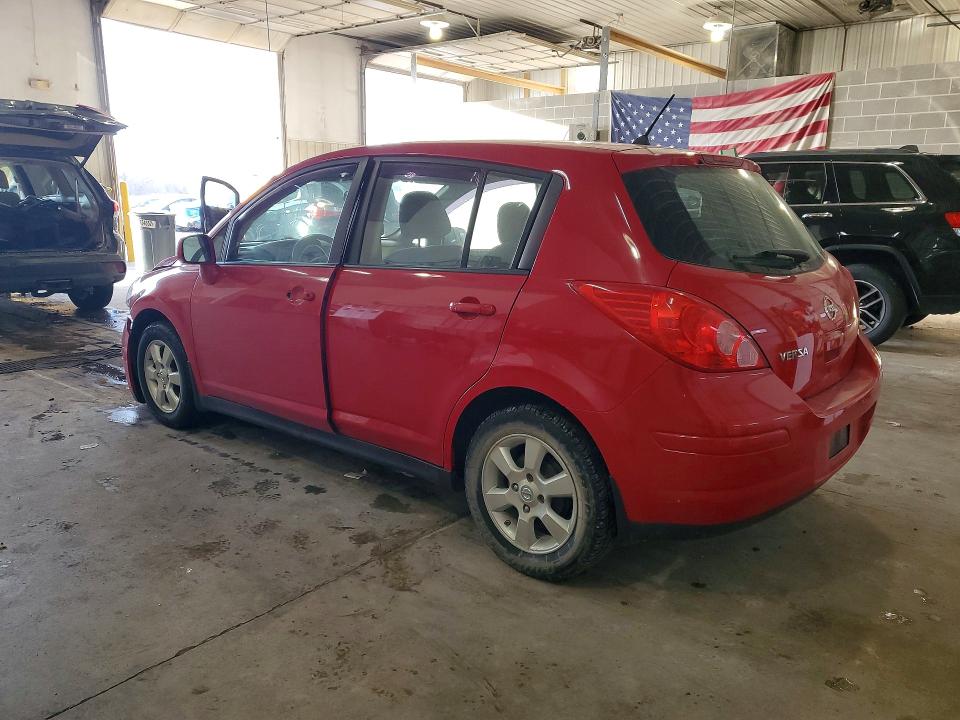 Photo 2 from auction – 2010 NISSAN VERSA S with VIN 3N1BC1CP7AL366494