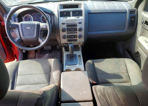 Photo 8 from auction – 2010 FORD ESCAPE with VIN 1FMCU0D72AKA11897
