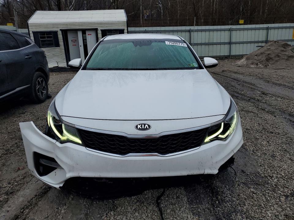 Photo 5 from auction – 2020 KIA OPTIMA with VIN 5XXGU4L11LG414101