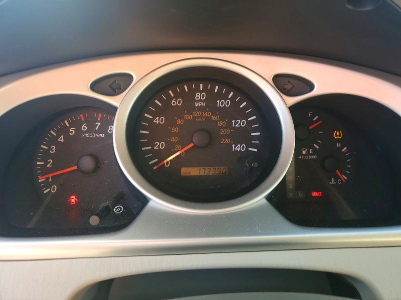 Photo 9 from auction – 2004 TOYOTA HIGHLANDER with VIN JTEGP21A540032036
