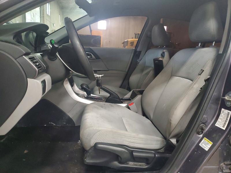 Photo 7 from auction – 2015 HONDA ACCORD with VIN 1HGCR2F37FA034764